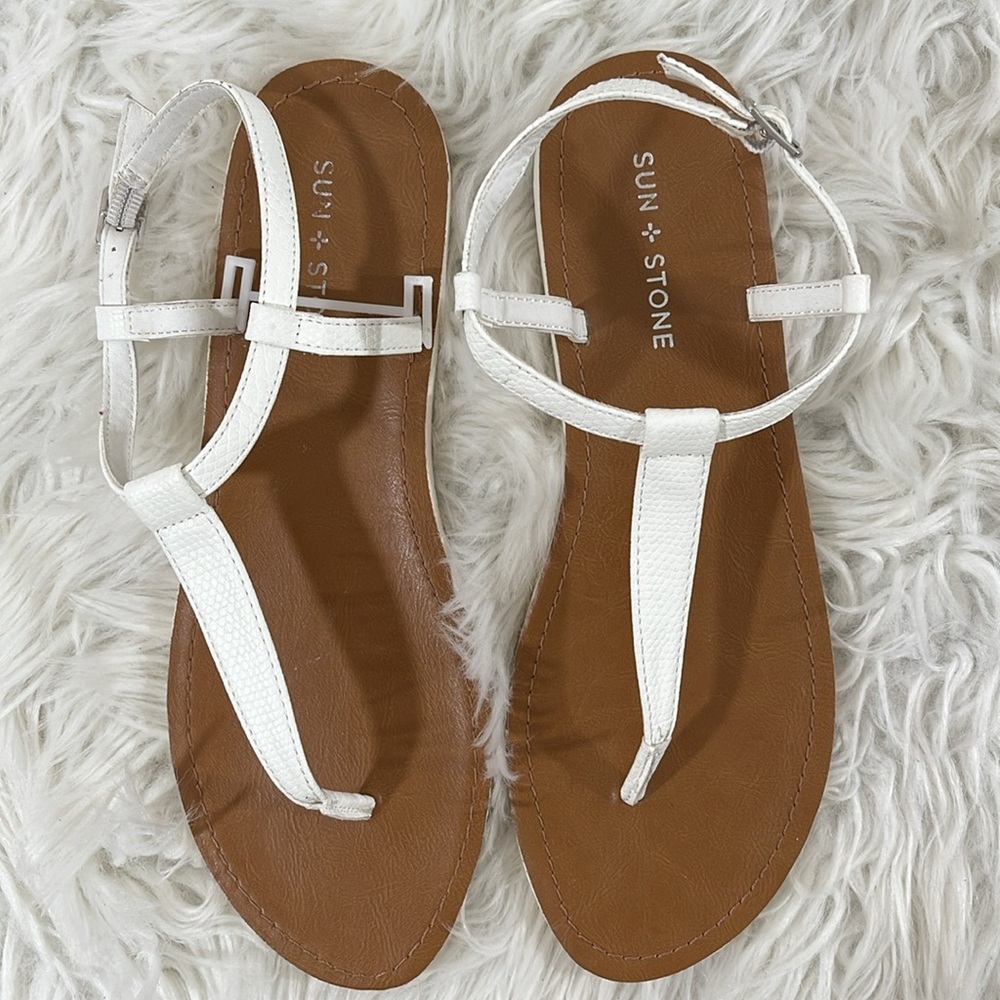 SUN STONE White Cushioned T-Strap Kristi Round Toe Buckle Slingback Sandal Sz 10 - Picture 3 of 9